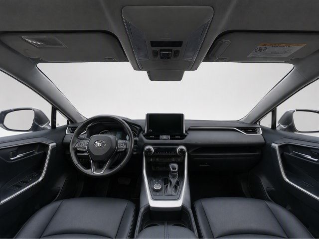 Used 2023 Toyota RAV4 XLE Premium AWD/4WD image 13