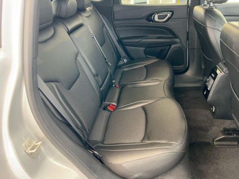 Used 2024 Jeep Compass Latitude w/ Convenience Group image 28