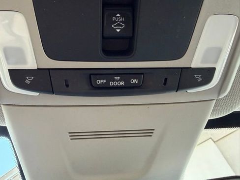 Certified 2024 Honda CR-V EX-L image 33