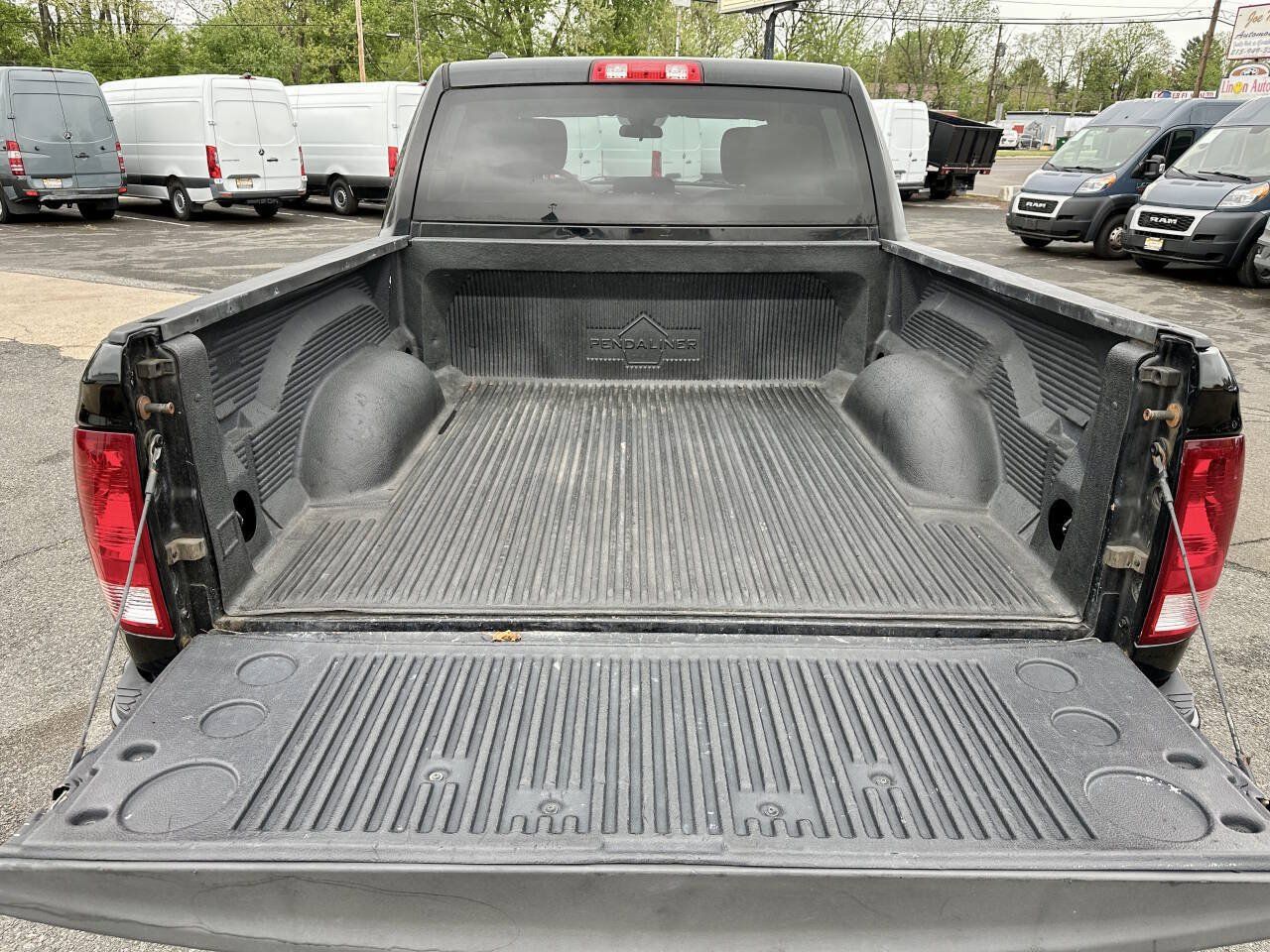 Used 2014 RAM 1500 Express AWD/4WD image 14