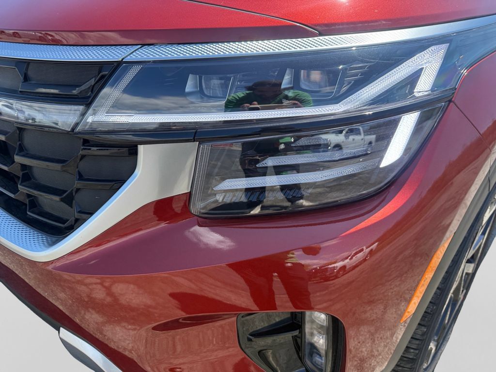 New 2026 Kia Seltos SX AWD/4WD image 22