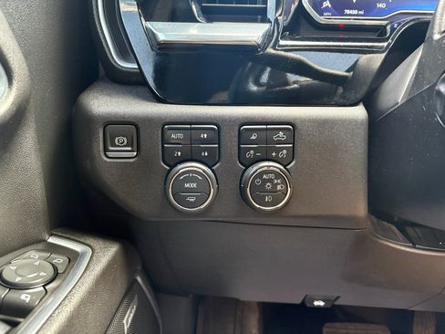 Used 2023 Chevrolet Silverado 1500 LTZ w/ LTZ Premium Package AWD/4WD image 20
