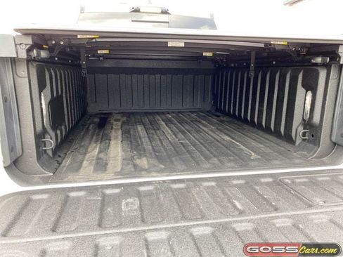 Used 2025 RAM 1500 Limited AWD/4WD image 10