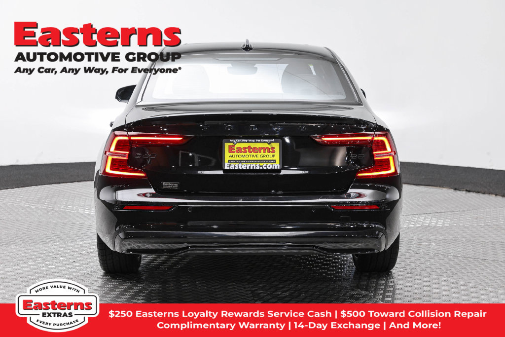 Used 2024 Volvo S60 B5 Plus FWD image 7