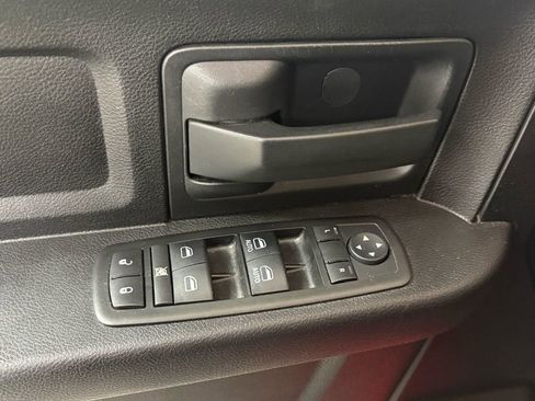 Used 2014 RAM 1500 Express image 20