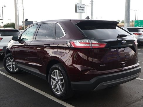 Used 2024 Ford Edge SEL AWD/4WD image 11