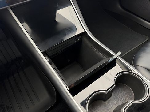 Used 2020 Tesla Model 3 Long Range image 19