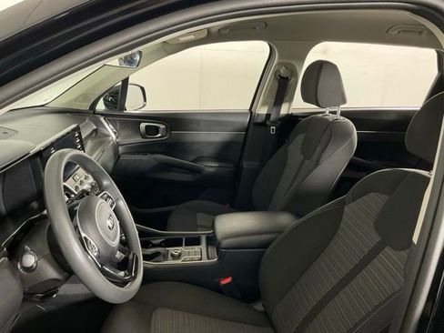 Used 2021 Kia Sorento LX image 27