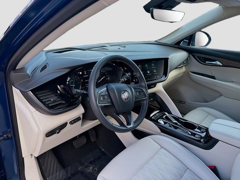 Used 2023 Buick Envision Avenir image 9