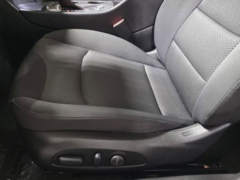 Used 2024 Chevrolet Malibu RS image 23