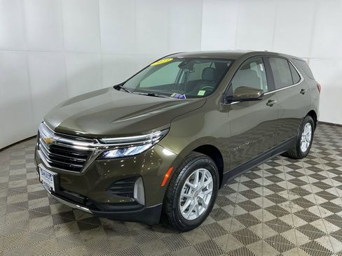 Used 2023 Chevrolet Equinox LT AWD/4WD image 4