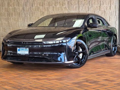 Used 2024 Lucid Air Touring AWD/4WD image 2