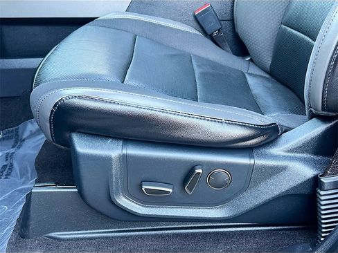 Used 2020 Ford F150 Raptor w/ Equipment Group 802A Luxury image 18