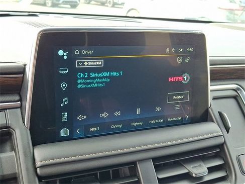 Used 2024 Chevrolet Suburban Premier image 16