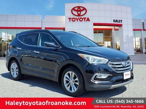 Used 2017 Hyundai Santa Fe Sport 2.0T AWD/4WD image 1