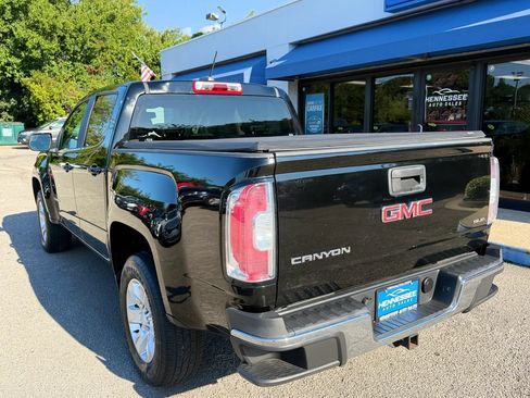 Used 2015 GMC Canyon SLE RWD image 16