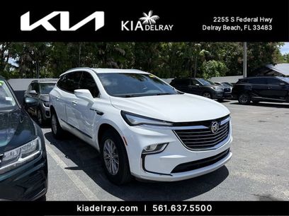 Used 2023 Buick Enclave Essence