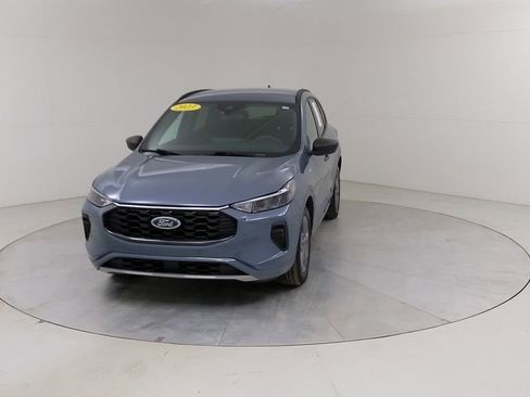 Certified 2023 Ford Escape ST-Line w/ Equipment Group 301A image 8