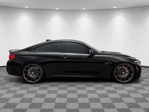 Used 2018 BMW M4 Coupe RWD image 2