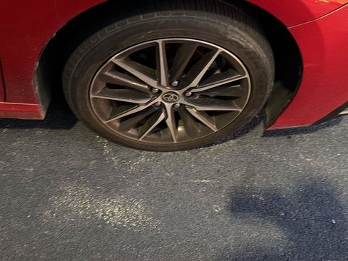 Used 2021 Toyota Camry SE FWD image 7