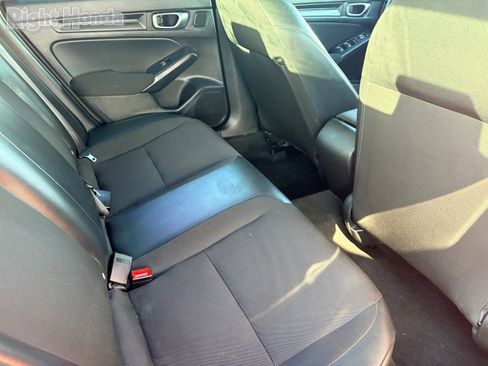 Used 2023 Honda Civic Sport image 27