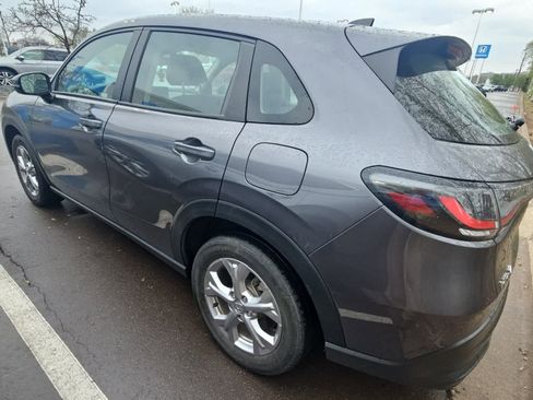 Used 2024 Honda HR-V LX image 4
