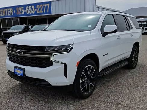 Used 2023 Chevrolet Tahoe RST w/ Luxury Package AWD/4WD image 3
