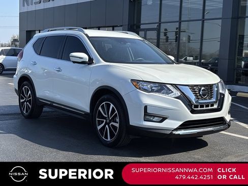 Certified 2020 Nissan Rogue SL image 1
