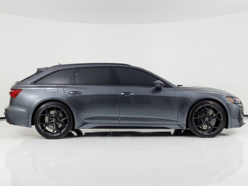 Used 2025 Audi RS 6 performance AWD/4WD image 2