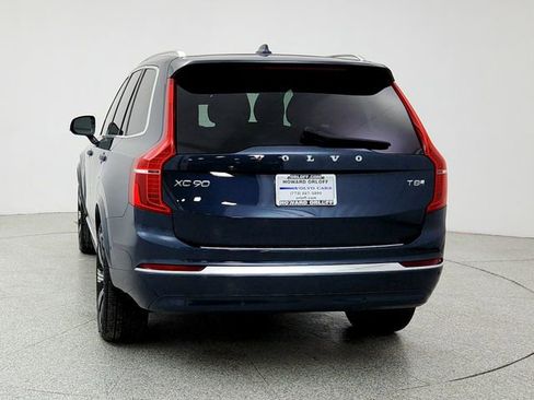 Certified 2025 Volvo XC90 T8 Plus w/ Protection Package Premier image 6