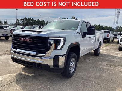 New 2025 GMC Sierra 2500 Pro w/ Convenience Package