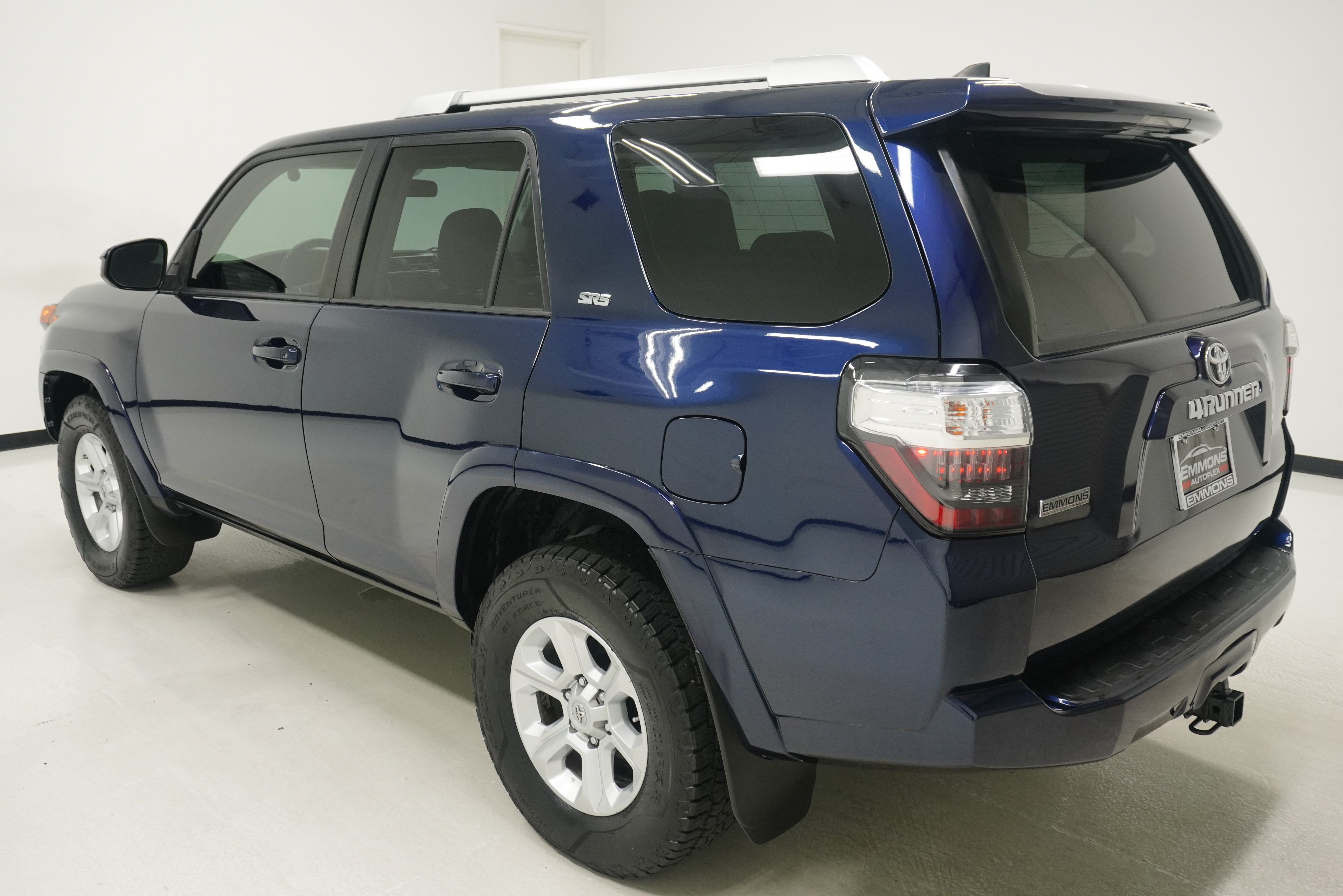 Used 2016 Toyota 4Runner SR5 RWD image 6