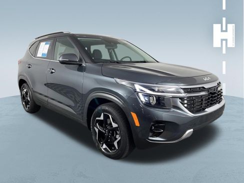 Used 2024 Kia Seltos EX AWD/4WD image 1
