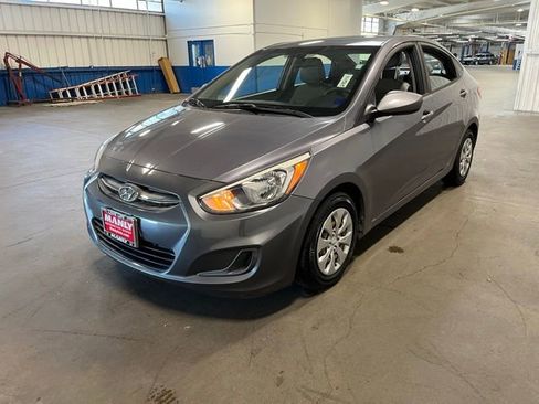 Used 2016 Hyundai Accent SE FWD image 7