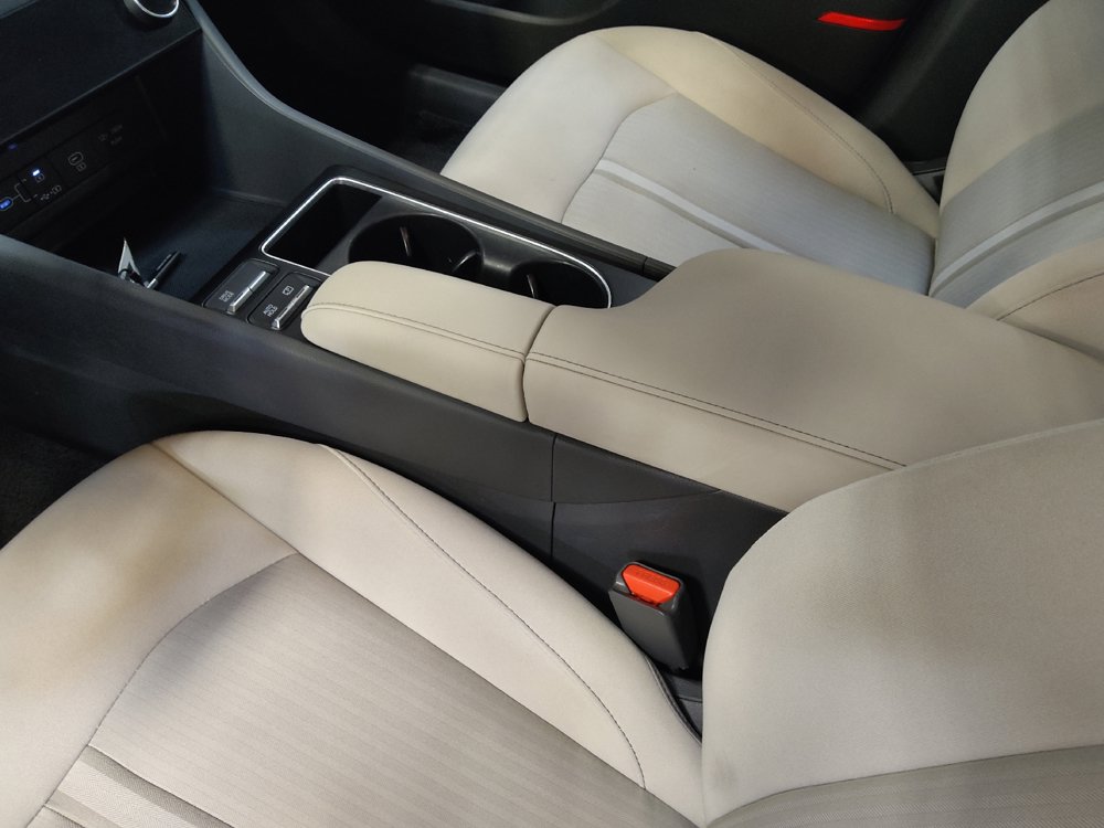 Used 2025 Hyundai Sonata SEL FWD image 26