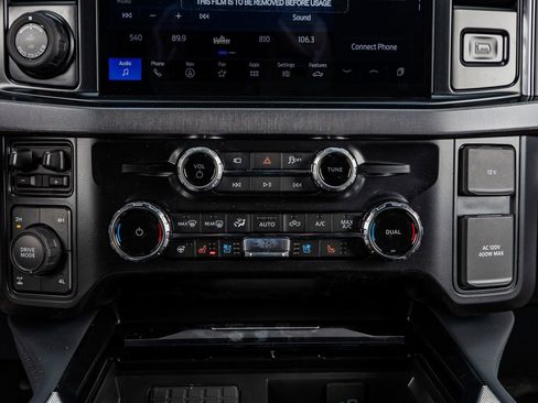 Used 2026 Ford F250 Platinum image 25