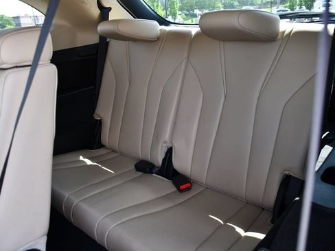 Used 2024 Acura MDX SH-AWD w/ Technology Package image 19