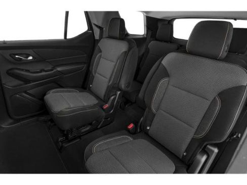 Used 2020 Chevrolet Traverse LT FWD image 17