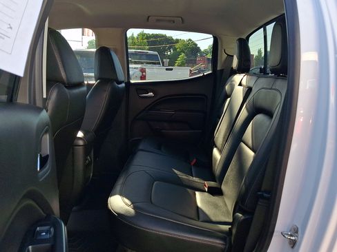 Used 2016 GMC Canyon SLT AWD/4WD image 11