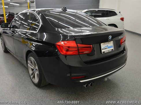 Used 2016 BMW 328i Sedan w/ Premium Package image 11