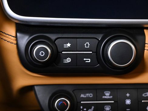 Used 2023 Ferrari Portofino M image 27