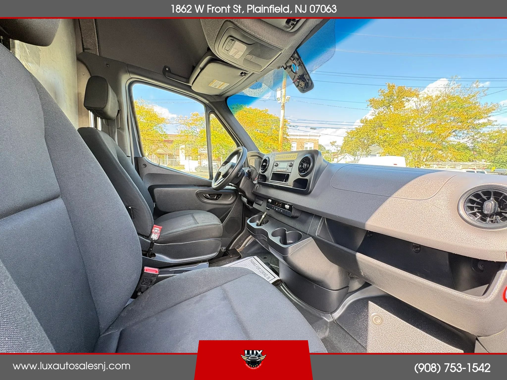 Used 2019 Mercedes-Benz Sprinter 144 image 34