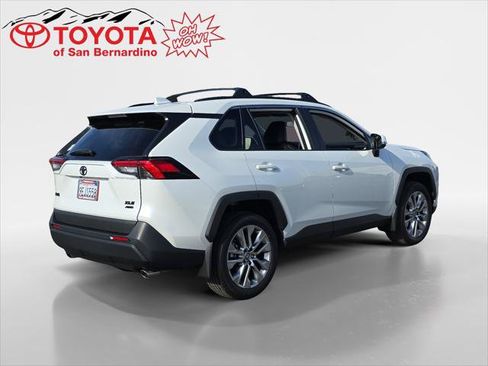 Certified 2023 Toyota RAV4 XLE Premium AWD/4WD image 5