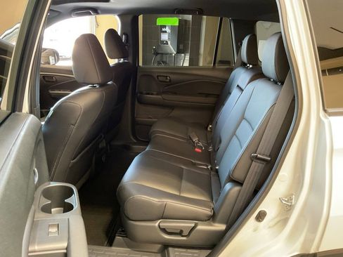 Used 2023 Honda Passport EX-L image 22
