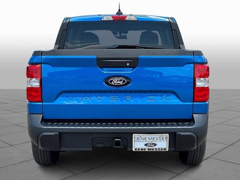 New 2025 Ford Maverick XL image 4
