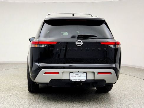 Used 2023 Nissan Pathfinder Platinum w/ Lighting Package (N93) image 6