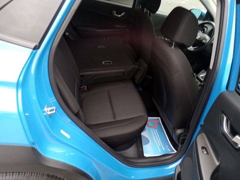 Certified 2022 Hyundai Kona SEL w/ Convenience Package image 17
