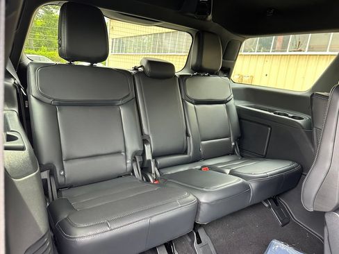 New 2026 Ford Expedition Platinum w/ Stealth Appearance Package AWD/4WD image 23