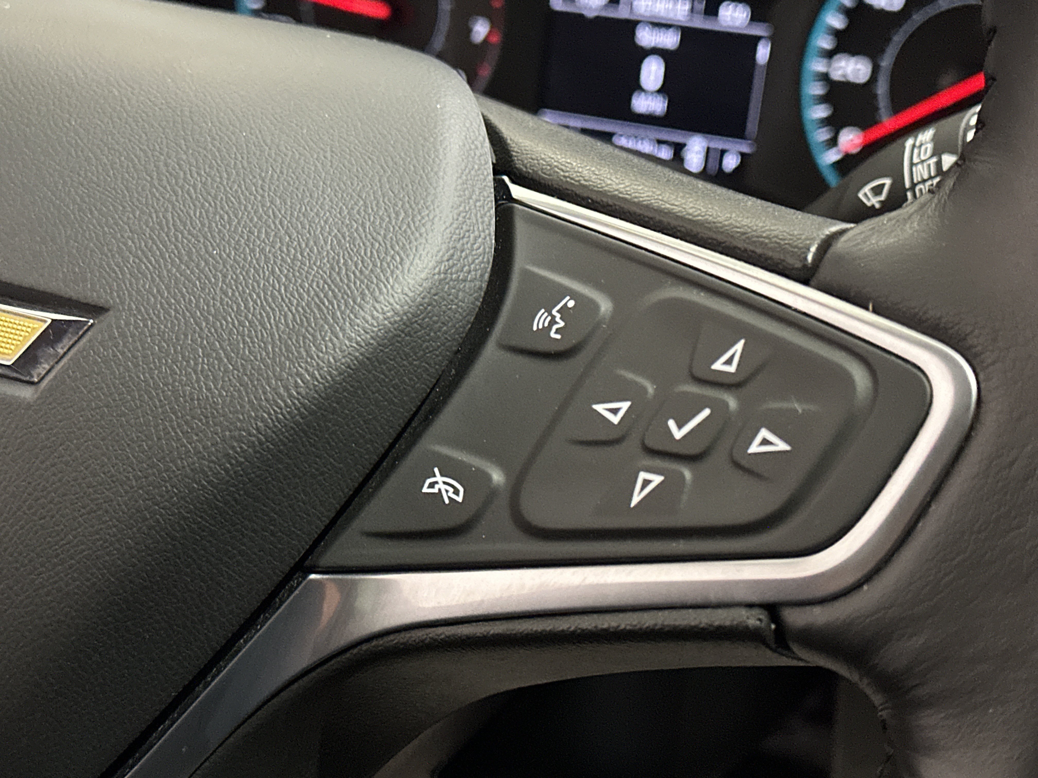 Used 2022 Chevrolet Malibu LT w/ Redline Edition FWD image 23