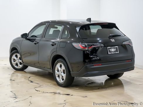 Used 2023 Honda HR-V LX image 10